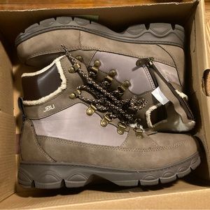 JBU Alexa waterproof boots new in box NWT
